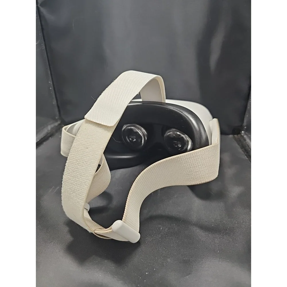 Meta Quest 2 - 128GB - Headset Only
